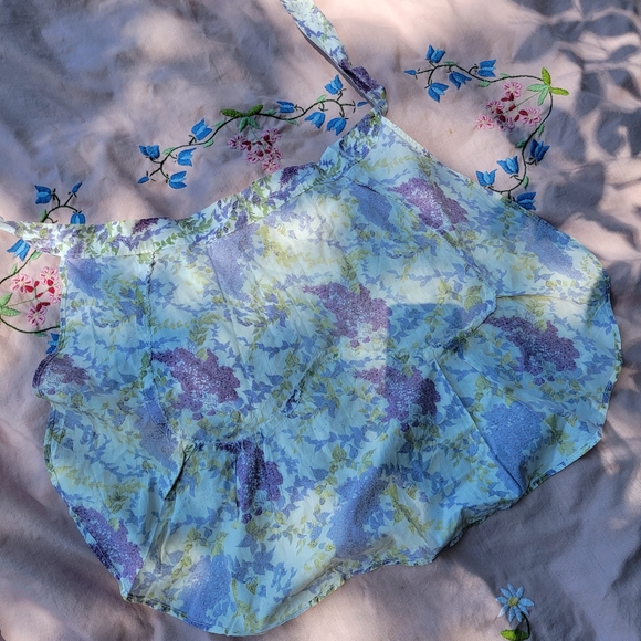 Vintage Lilac Print Apron - Picture 3 of 9